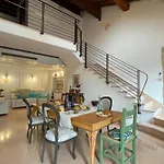 Enchanting Apartamento Verona